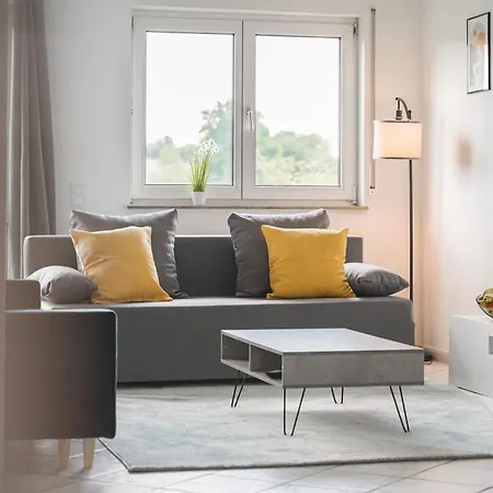 Διαμέρισμα Sunshine - 4 Personen Airport Messe Mit Tg-garage