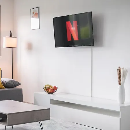 아파트 Sunshine - 4 Personen Airport Messe Mit Tg-garage *