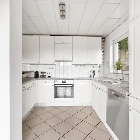 아파트 Sunshine - 4 Personen Airport Messe Mit Tg-garage 오스트필던